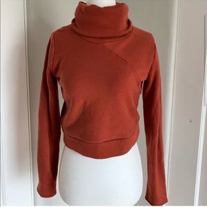 ALO Yoga Soliel Cropped Funnel Neck Sweatshirt